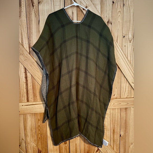 Madewell shawl - Picture 3 of 10